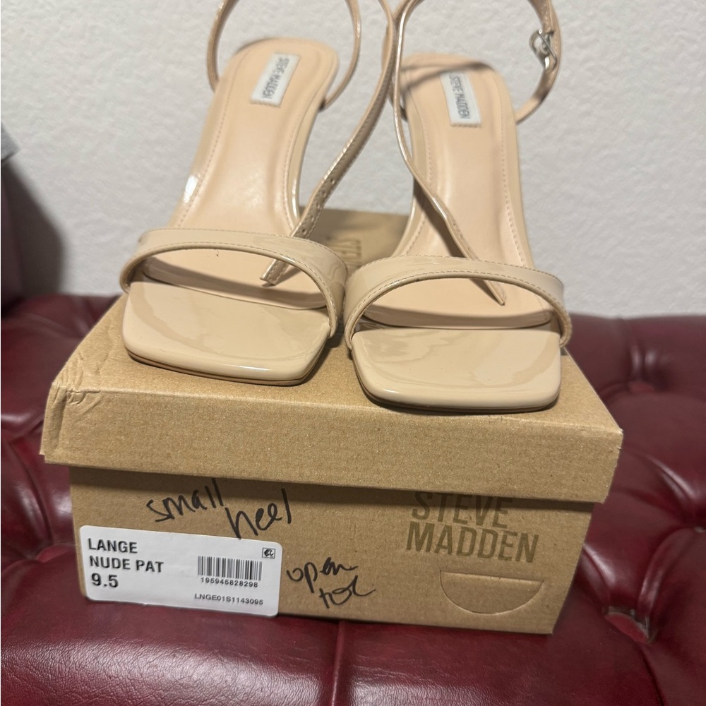 Steve Madden Beige Patent Heels
